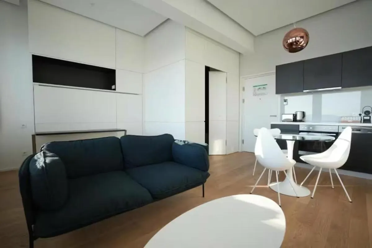 Designer Apartment I 5 Minutes To Park I Fast Wifi Vienna