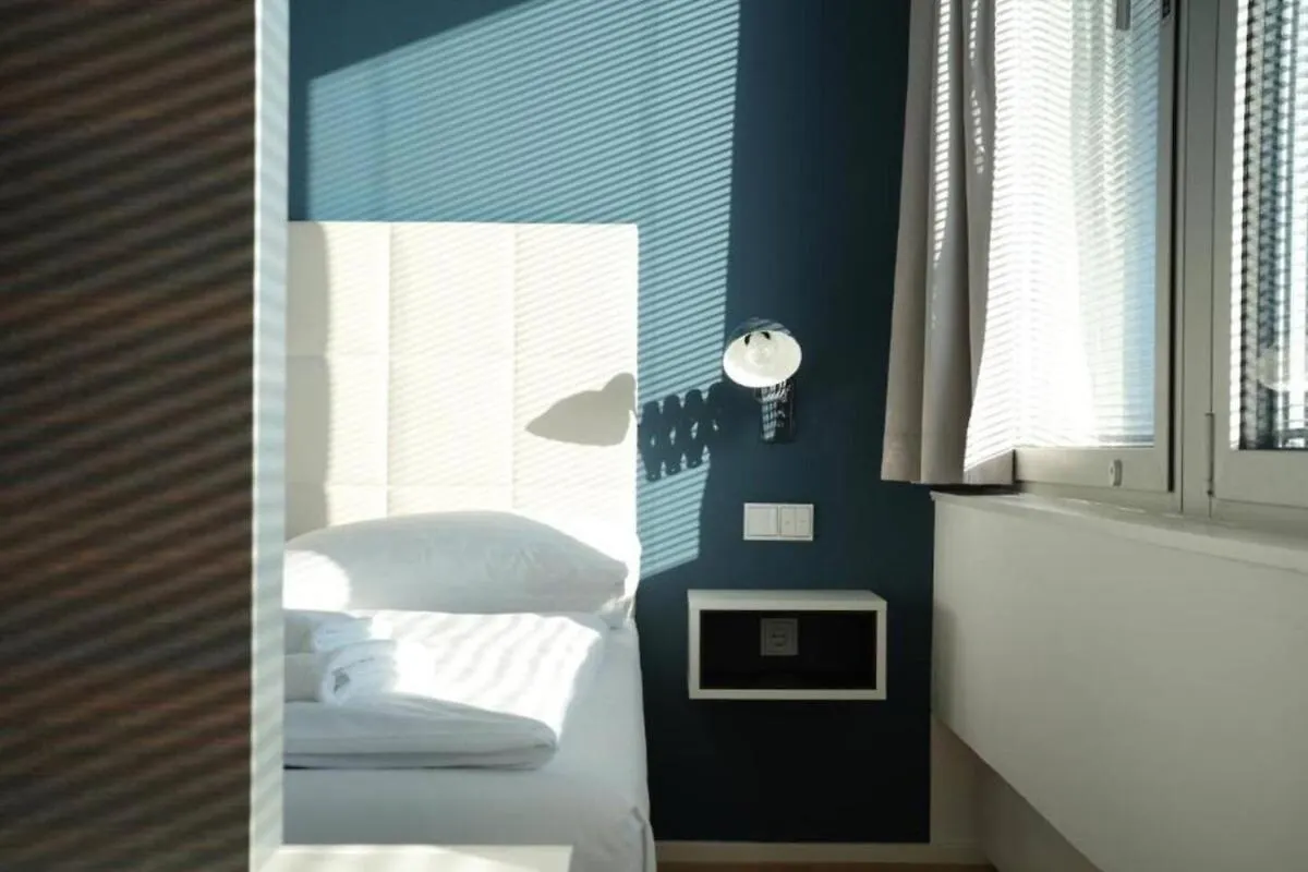 Designer Apartment I 5 Minutes To Park I Fast Wifi Vienna